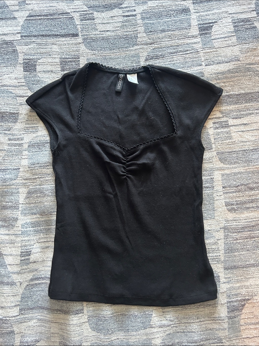 H&M Black Ribbed Sweetheart Neck Top - SZ XS